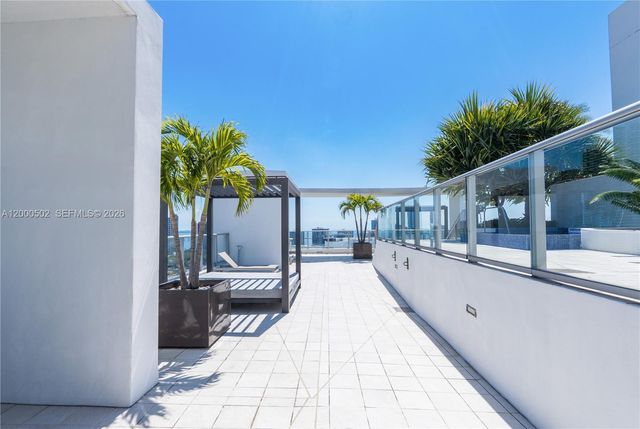 1010 SW 2nd Ave 606, Miami, FL 33130