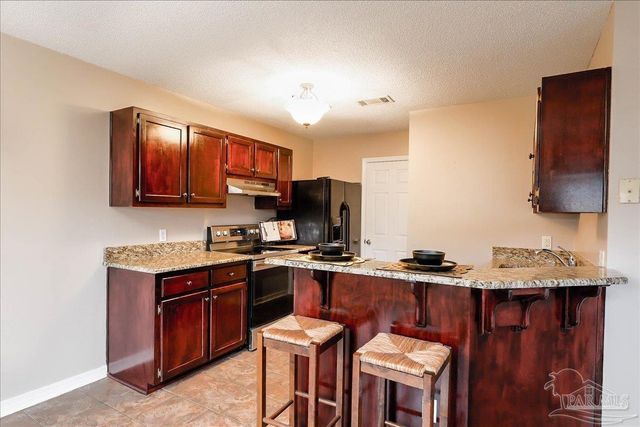 3256 Two Sisters Way, Pensacola, FL 32505