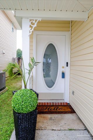 3256 Two Sisters Way, Pensacola, FL 32505
