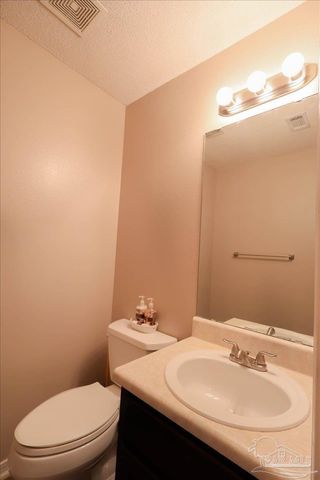 3256 Two Sisters Way, Pensacola, FL 32505