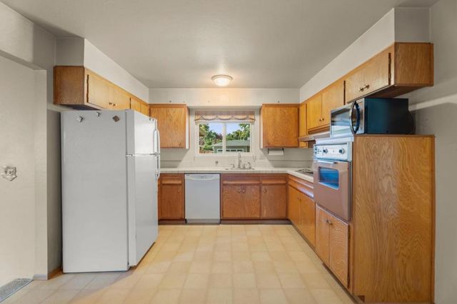 76 Smithwood Street, Milpitas, CA 95035