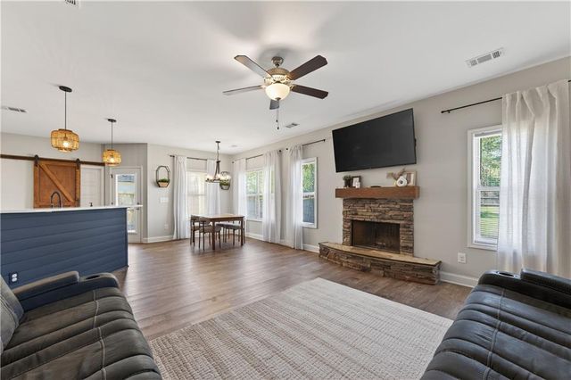 22 Ragan Drive, Dallas, GA 30157