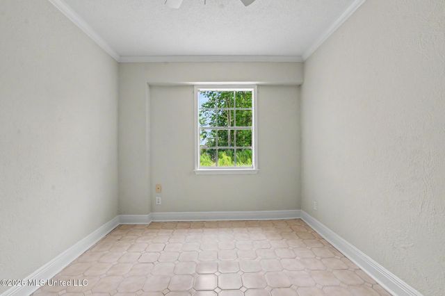 31 Chantilly Terrace, Bay Saint Louis, MS 39520