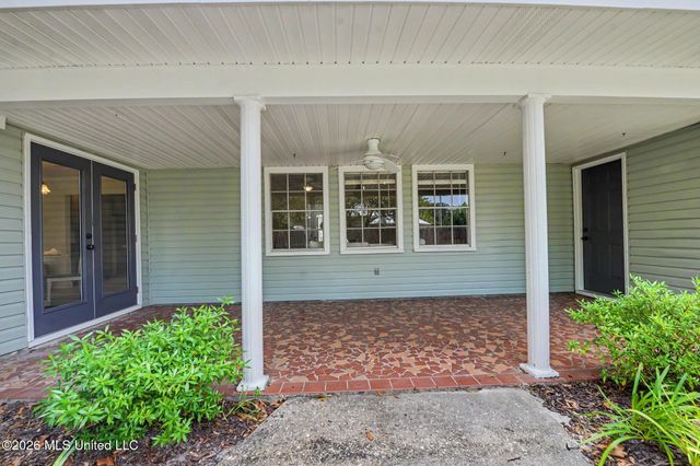 31 Chantilly Terrace, Bay Saint Louis, MS 39520