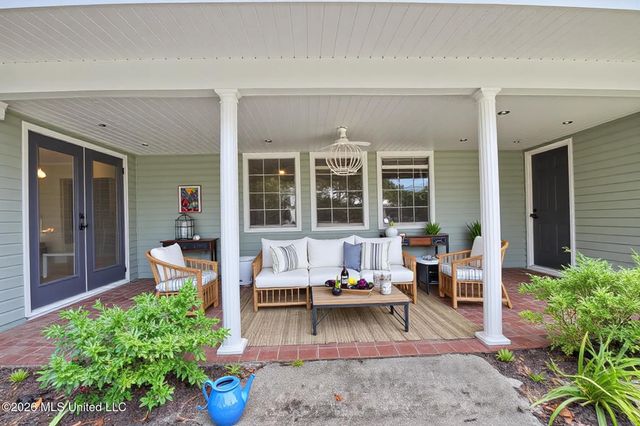31 Chantilly Terrace, Bay Saint Louis, MS 39520