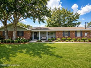 31 Chantilly Terrace, Bay Saint Louis, MS 39520