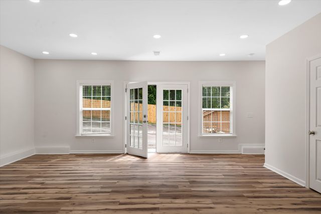 104 Erica Pl, Bell Buckle, TN 37020