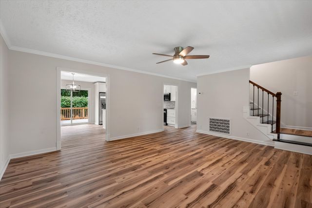 104 Erica Pl, Bell Buckle, TN 37020