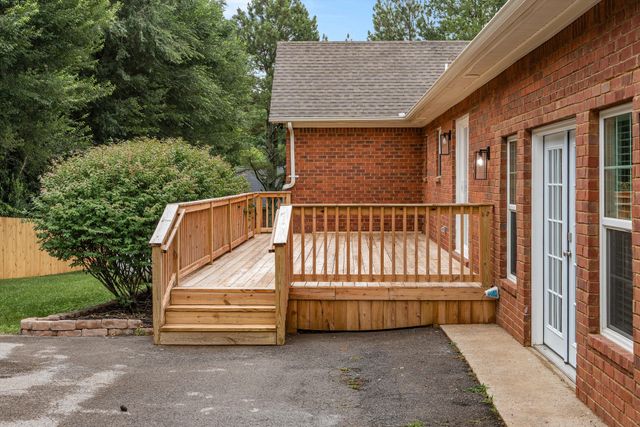 104 Erica Pl, Bell Buckle, TN 37020