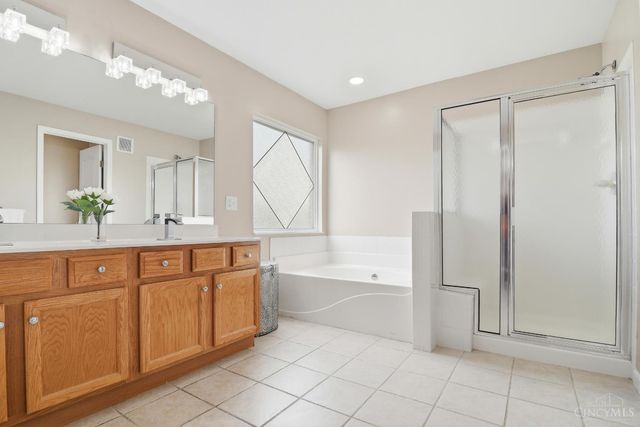 7257 Julies Cove, West Chester, OH 45069