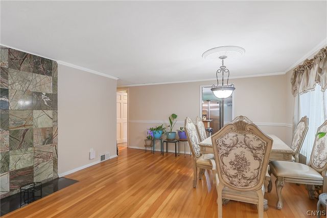 7218 Willow Road, Clay, NY 13212