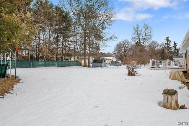 7218 Willow Road, Clay, NY 13212