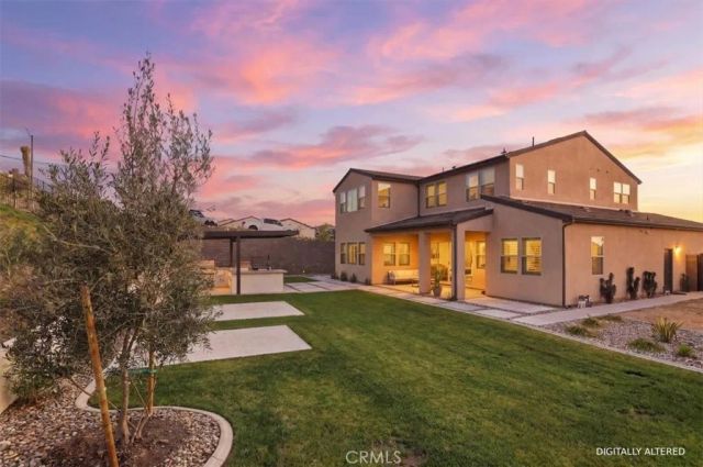 15982 Butterfly, Fontana, CA 92336