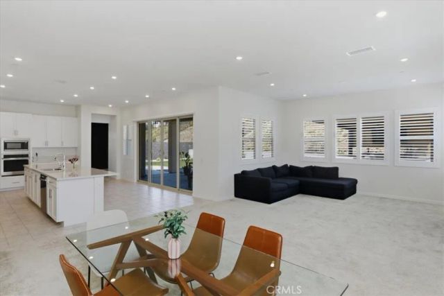 15982 Butterfly, Fontana, CA 92336