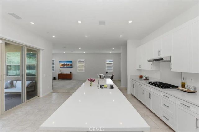 15982 Butterfly, Fontana, CA 92336