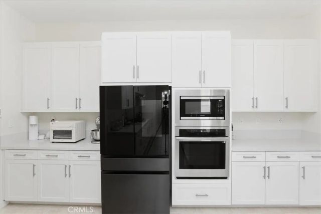 15982 Butterfly, Fontana, CA 92336