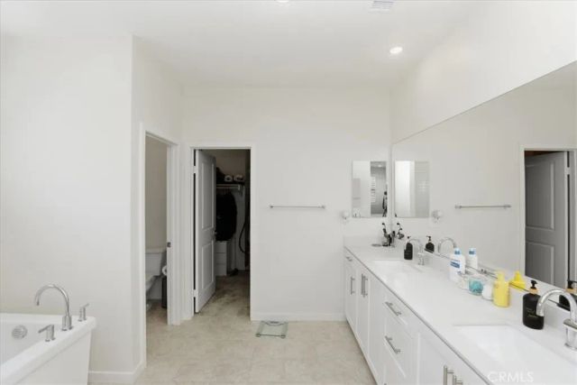 15982 Butterfly, Fontana, CA 92336