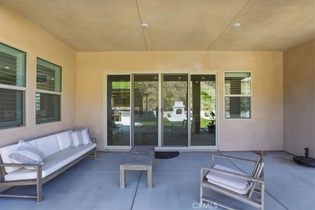 15982 Butterfly, Fontana, CA 92336