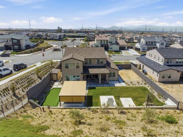 15982 Butterfly, Fontana, CA 92336