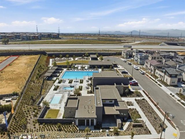15982 Butterfly, Fontana, CA 92336