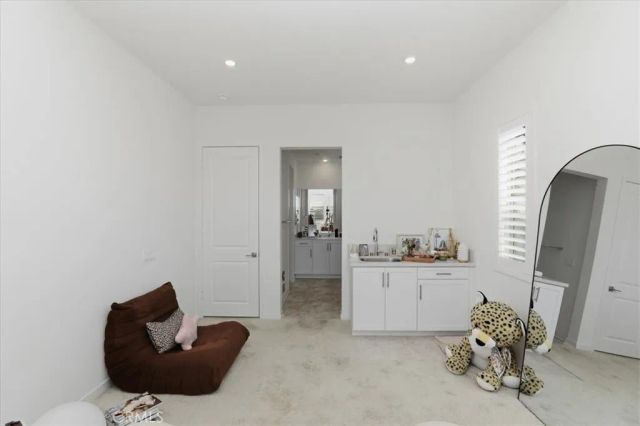 15982 Butterfly, Fontana, CA 92336