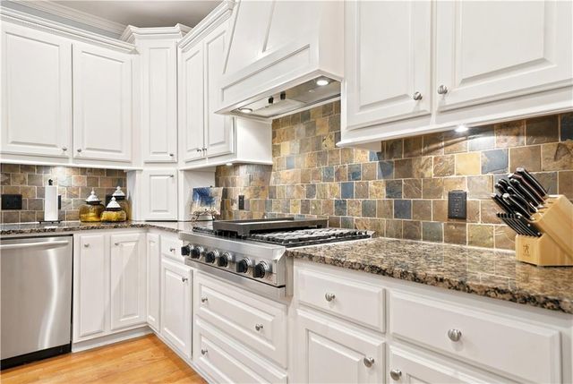 135 Laurel Ridge Drive, Alpharetta, GA 30004