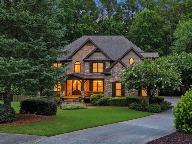 135 Laurel Ridge Drive, Alpharetta, GA 30004