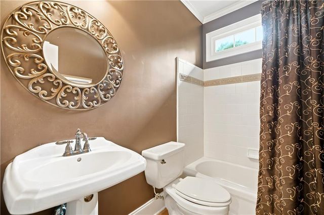 135 Laurel Ridge Drive, Alpharetta, GA 30004