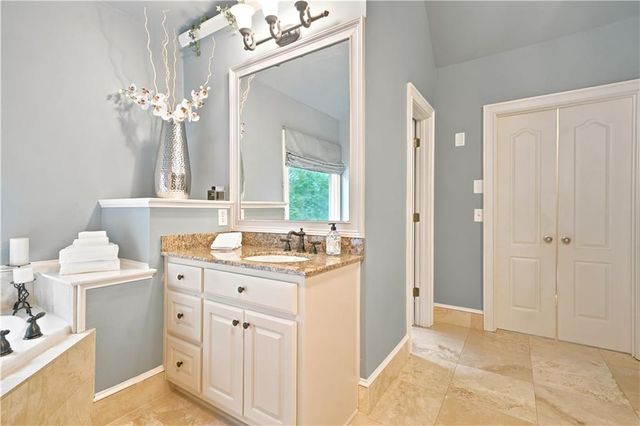 135 Laurel Ridge Drive, Alpharetta, GA 30004