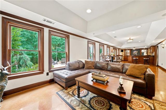 135 Laurel Ridge Drive, Alpharetta, GA 30004