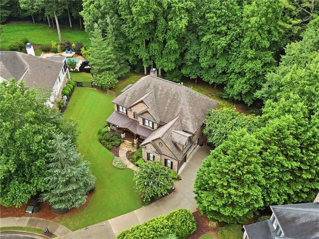 135 Laurel Ridge Drive, Alpharetta, GA 30004