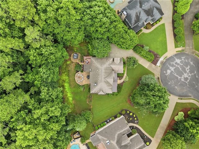 135 Laurel Ridge Drive, Alpharetta, GA 30004