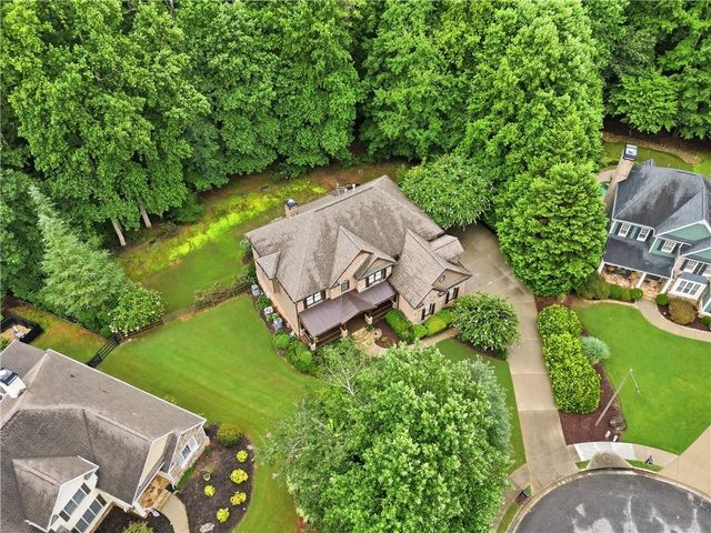 135 Laurel Ridge Drive, Alpharetta, GA 30004