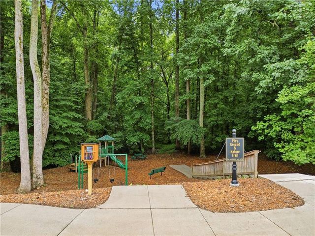 135 Laurel Ridge Drive, Alpharetta, GA 30004
