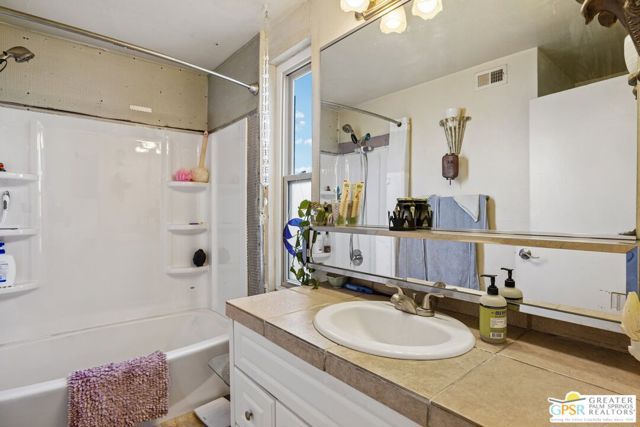 400 N Sunrise Way 101, Palm Springs, CA 92262