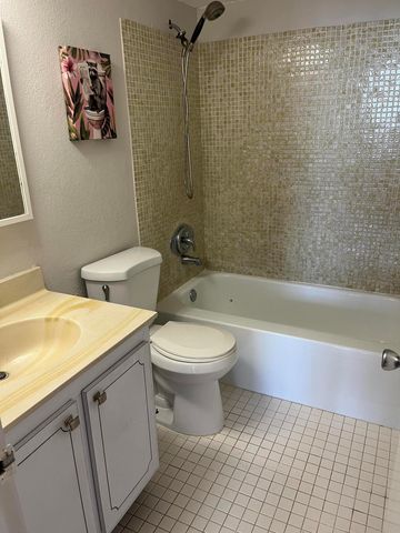 505 Spencer Drive 410, West Palm Beach, FL 33409