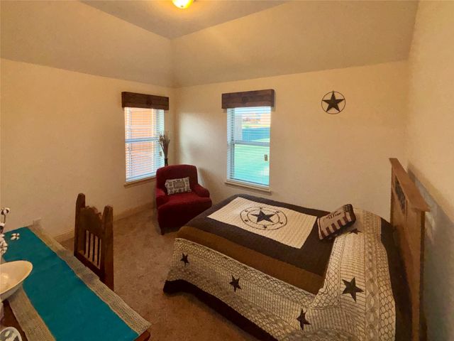 410 Water Fall Lane, Nevada, TX 75173