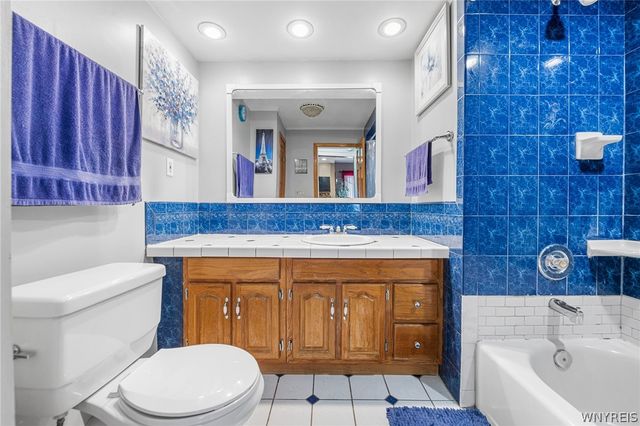 3502 Ontario Avenue, Niagara Falls, NY 14305