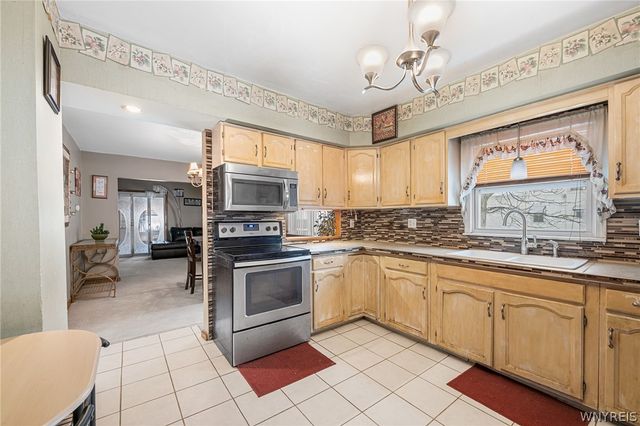 3502 Ontario Avenue, Niagara Falls, NY 14305