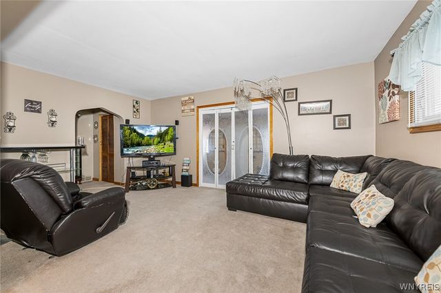 3502 Ontario Avenue, Niagara Falls, NY 14305