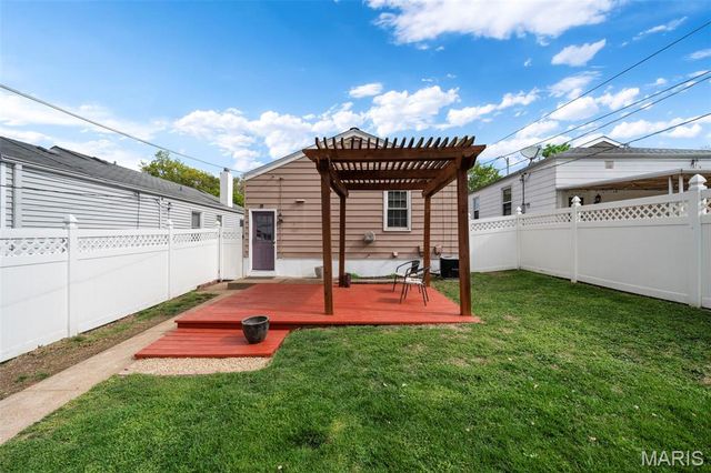 5618 Fyler Avenue, St Louis, MO 63139