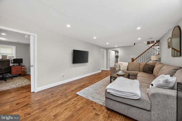 2876 RINGNECK RD, Norristown, PA 19403