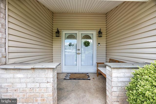 2876 RINGNECK RD, Norristown, PA 19403