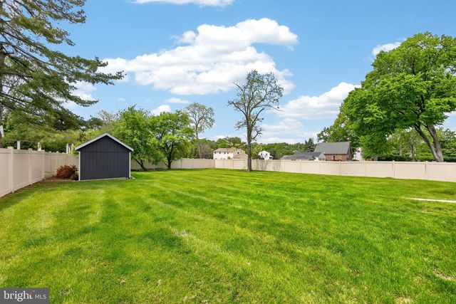 2876 RINGNECK RD, Norristown, PA 19403