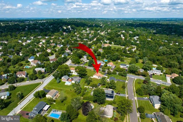 2876 RINGNECK RD, Norristown, PA 19403
