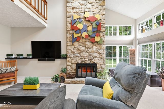 6477 Bayside South Drive, Indianapolis, IN 46250