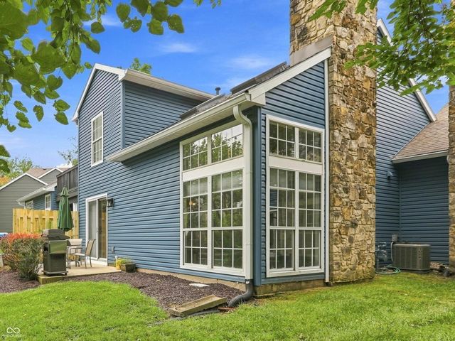 6477 Bayside South Drive, Indianapolis, IN 46250