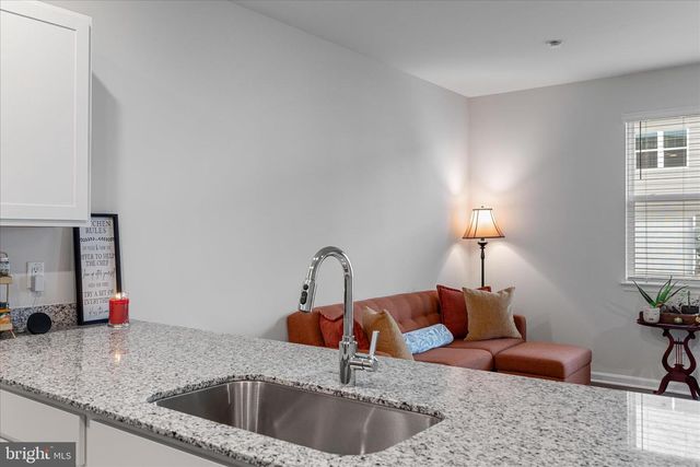 156 WILLETT HOLLOW ST, Stephens City, VA 22655