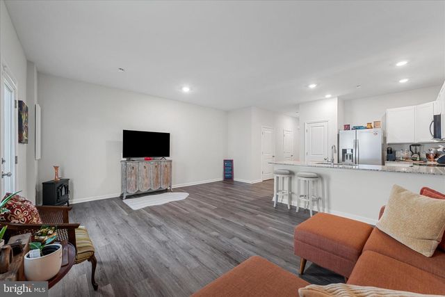 156 WILLETT HOLLOW ST, Stephens City, VA 22655