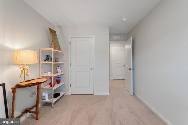 156 WILLETT HOLLOW ST, Stephens City, VA 22655